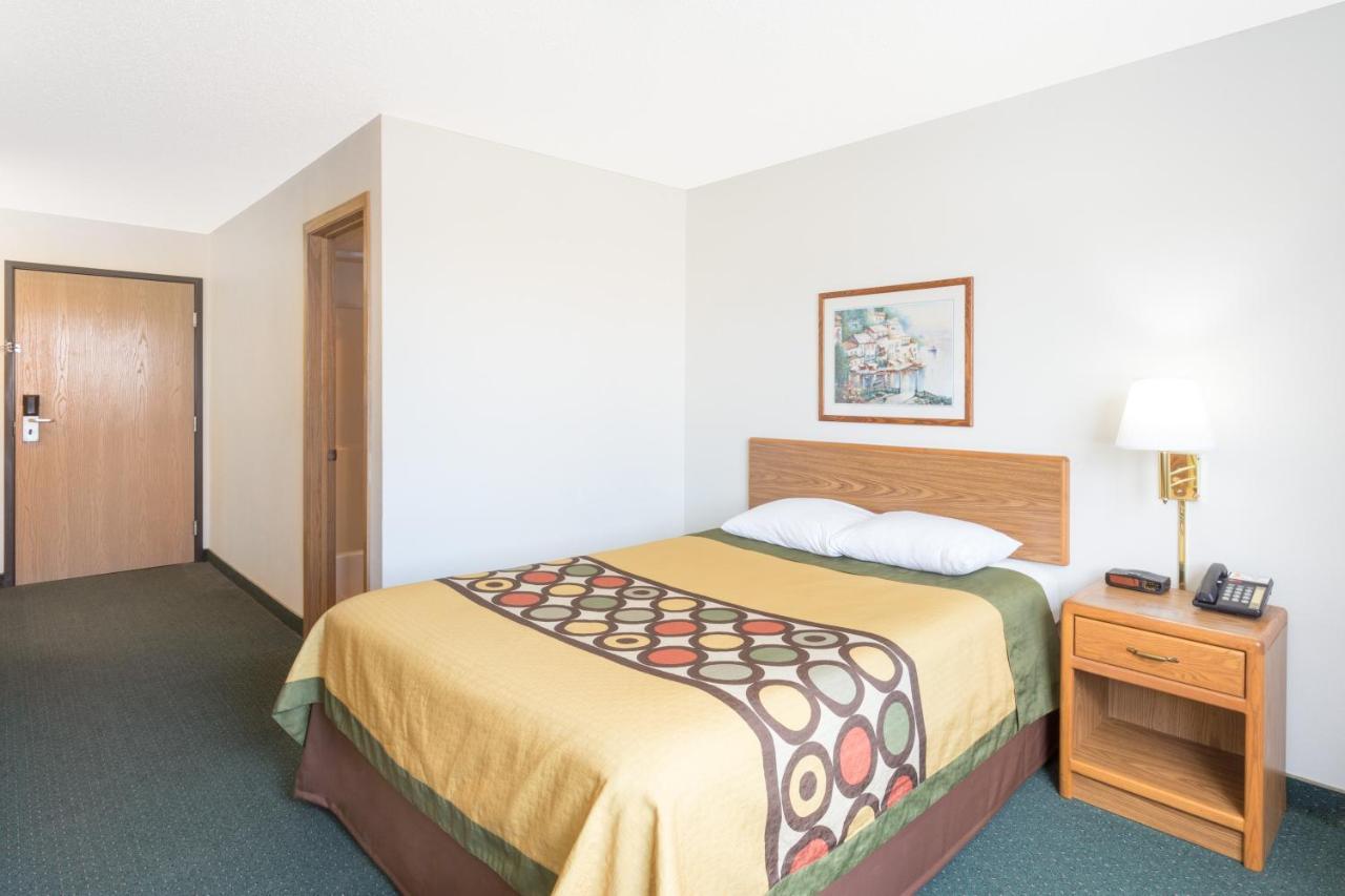 Hotel Super 8 By Wyndham Dewitt Extérieur photo